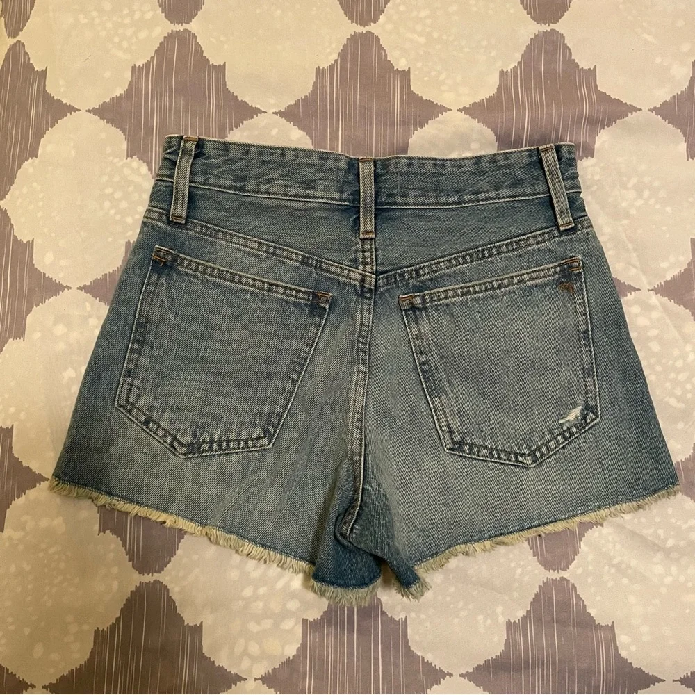 Madewell relaxed denim shorts - Picture 2 of 2